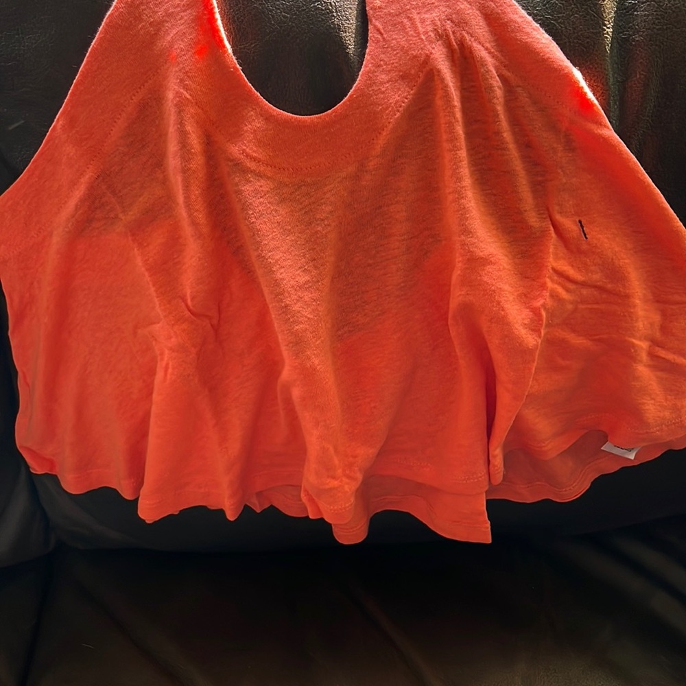 Women’s crop top